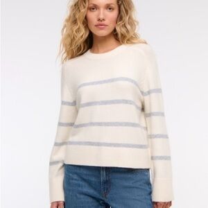 A&F Madeleine Crew Sweater White with Blue/Gray Stripes - Size XL